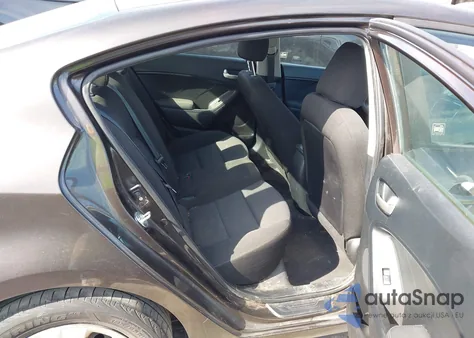 2017 Kia Forte Lx from USA, damaged, VIN 3KPFK4A75HE141978